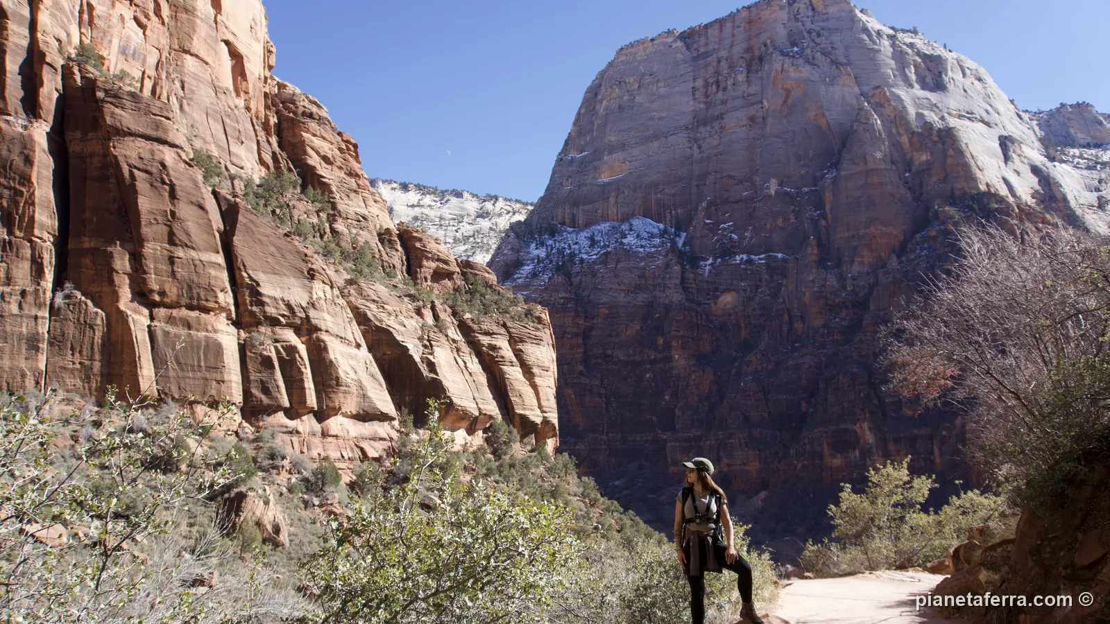 La vista sul canyon di Zion lungo il sentiero di Angels Landing, a febbraio 2022