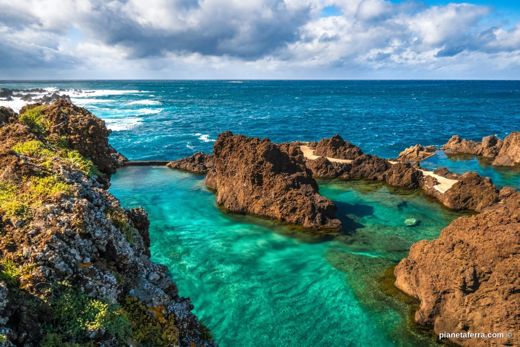 León Dormido (Kicker Rock), acque cristalline e rocce vulcaniche a San Cristóbal, Galapagos