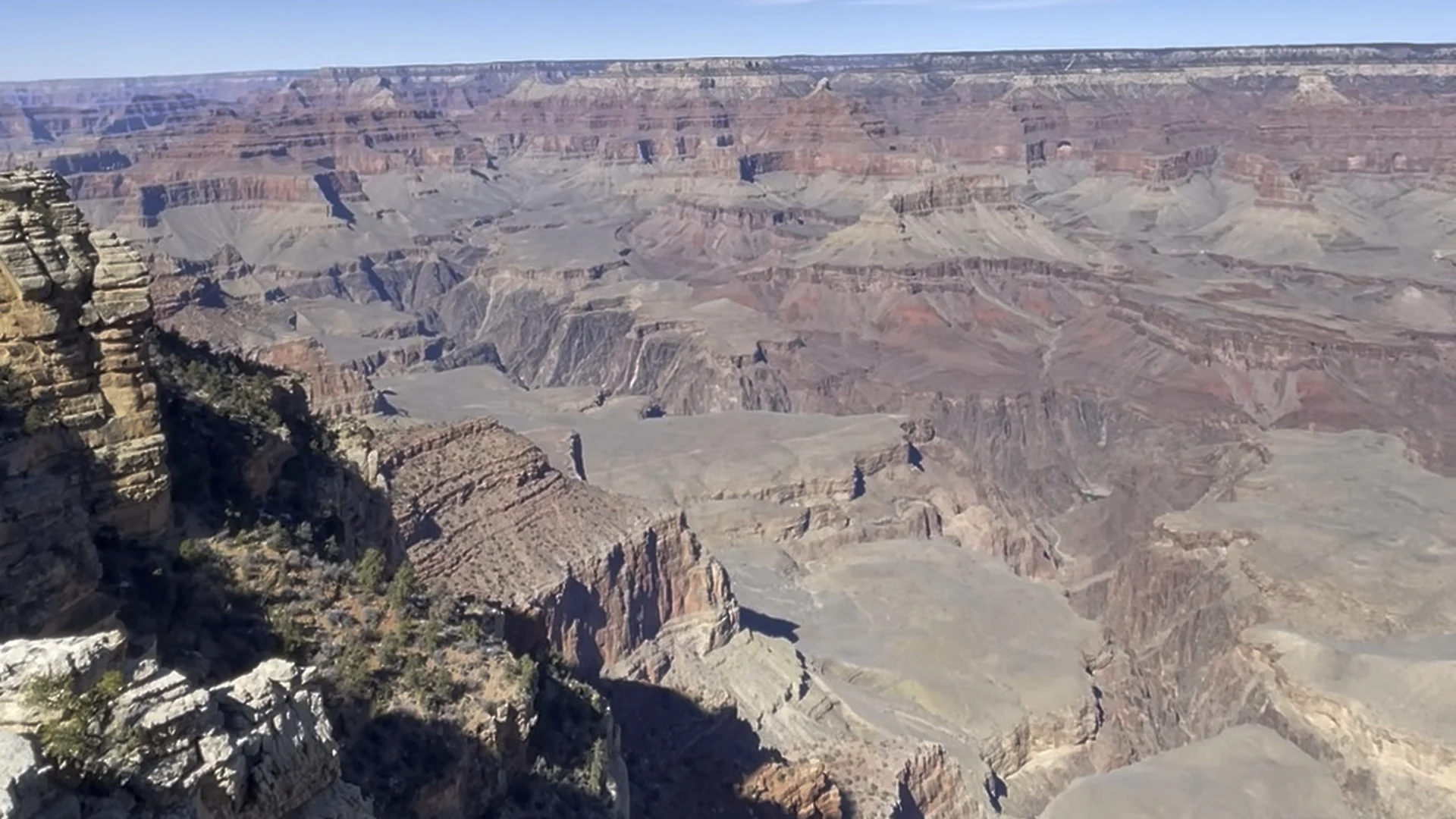 Dove dormire al Grand Canyon: dentro il parco, a Tusayan o a Williams, con i prezzi e quando prenotare