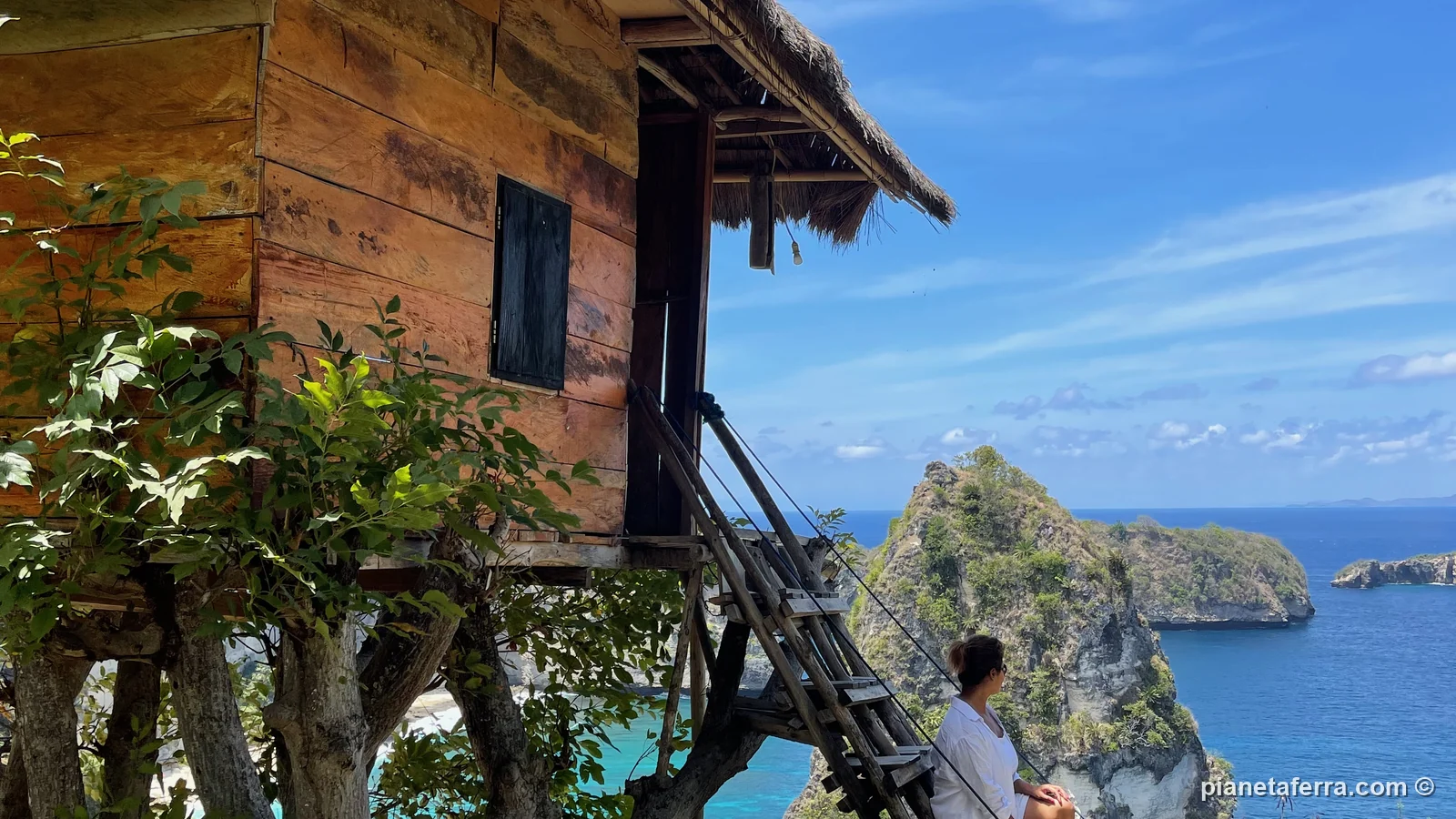 La casa sull'albero di Thousand Islands, sulla costa est di Nusa Penida
