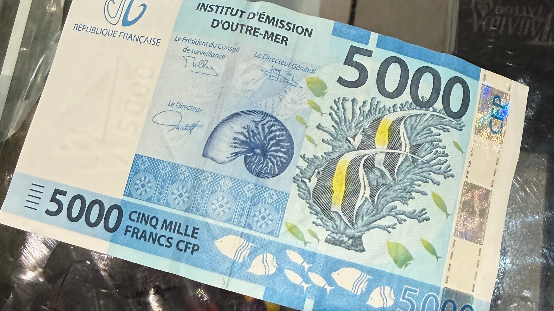 Quanto costa un viaggio in Polinesia Francese: voli, alloggi, cibo ed escursioni con i prezzi veri