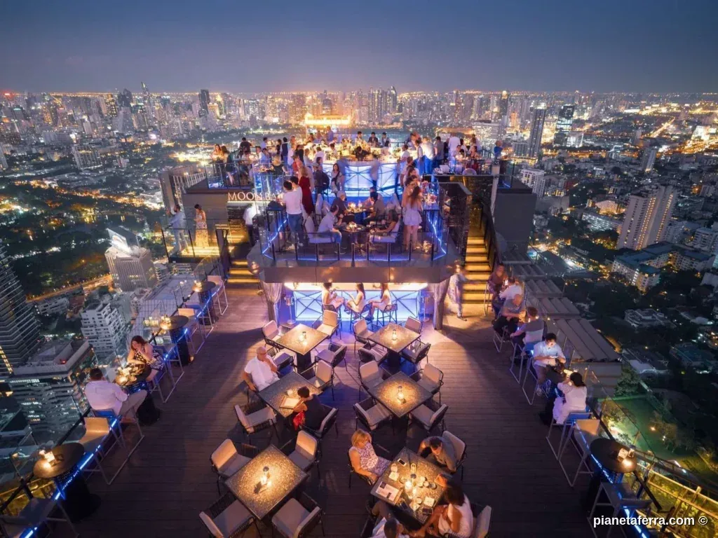 Vertigo e Moon Bar Bangkok terrazza panoramica